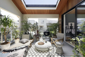 ali_mitsui-home_img_003